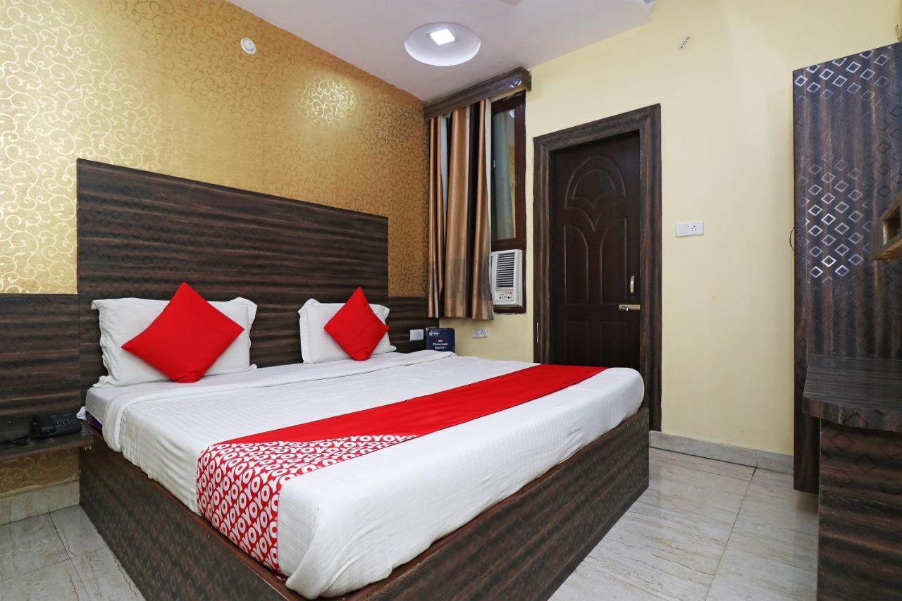 Oyo Flagship 8393 Hotel Park Avenue Lucknow Ngoại thất bức ảnh